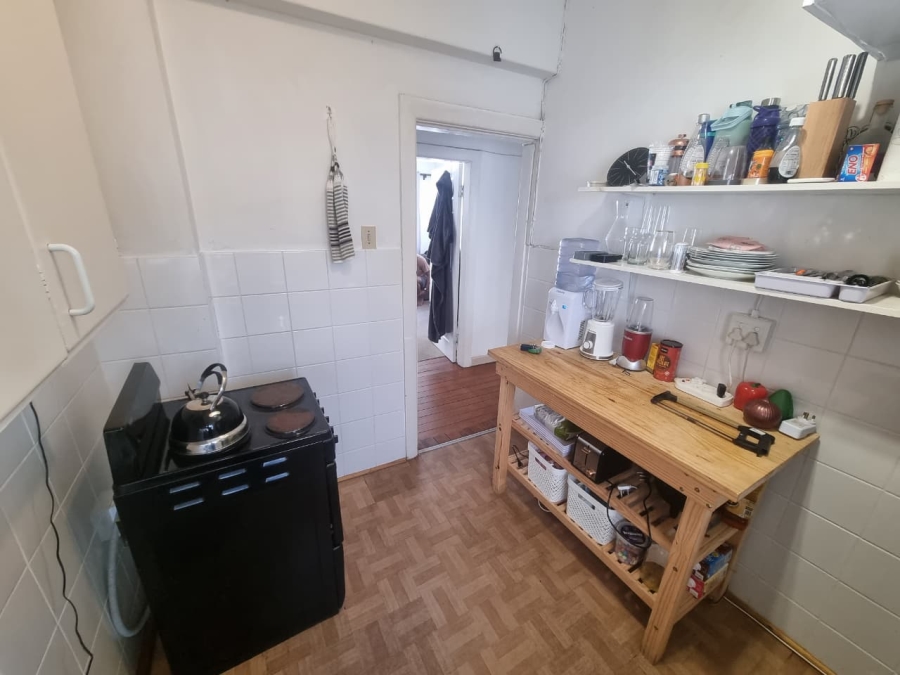 To Let 1 Bedroom Property for Rent in Gardens Western Cape